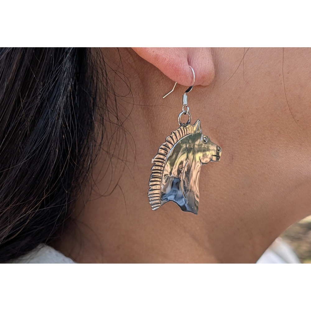 Navajo Horse Earrings 925 Sterling Silver Handmade Signed by Louise Yazzie *** - Picture 9 of 12